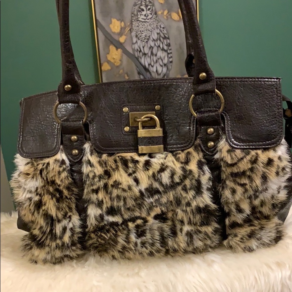 GAL Leather and Fur Purse